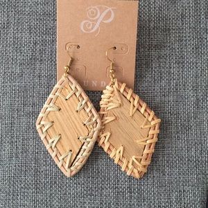 Wood earrings
